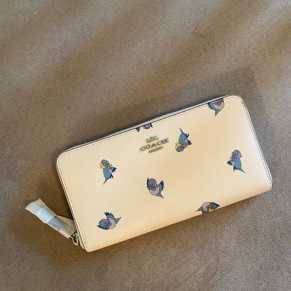 Coach x Disney : Cinderella Flying Birds Wallet